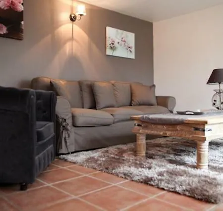 Apartment Castel Maison Meublee